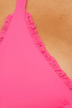 Becca FRILLS TRIANGLE TOP |PUNCH